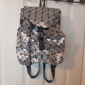 KG&B grey rubik's backpack purse